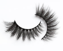 Load image into Gallery viewer, Alyssa